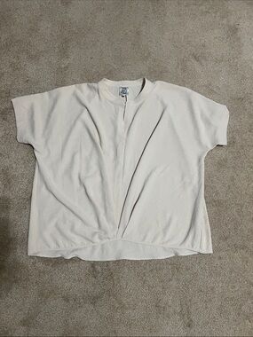 Ivy Jane Short Sleeve Cream Top